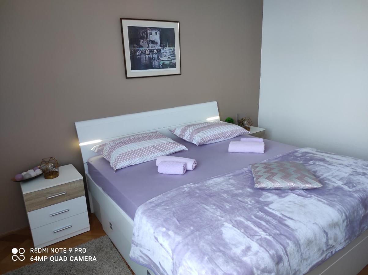 Apartment Iris สปลิท ภายนอก รูปภาพ