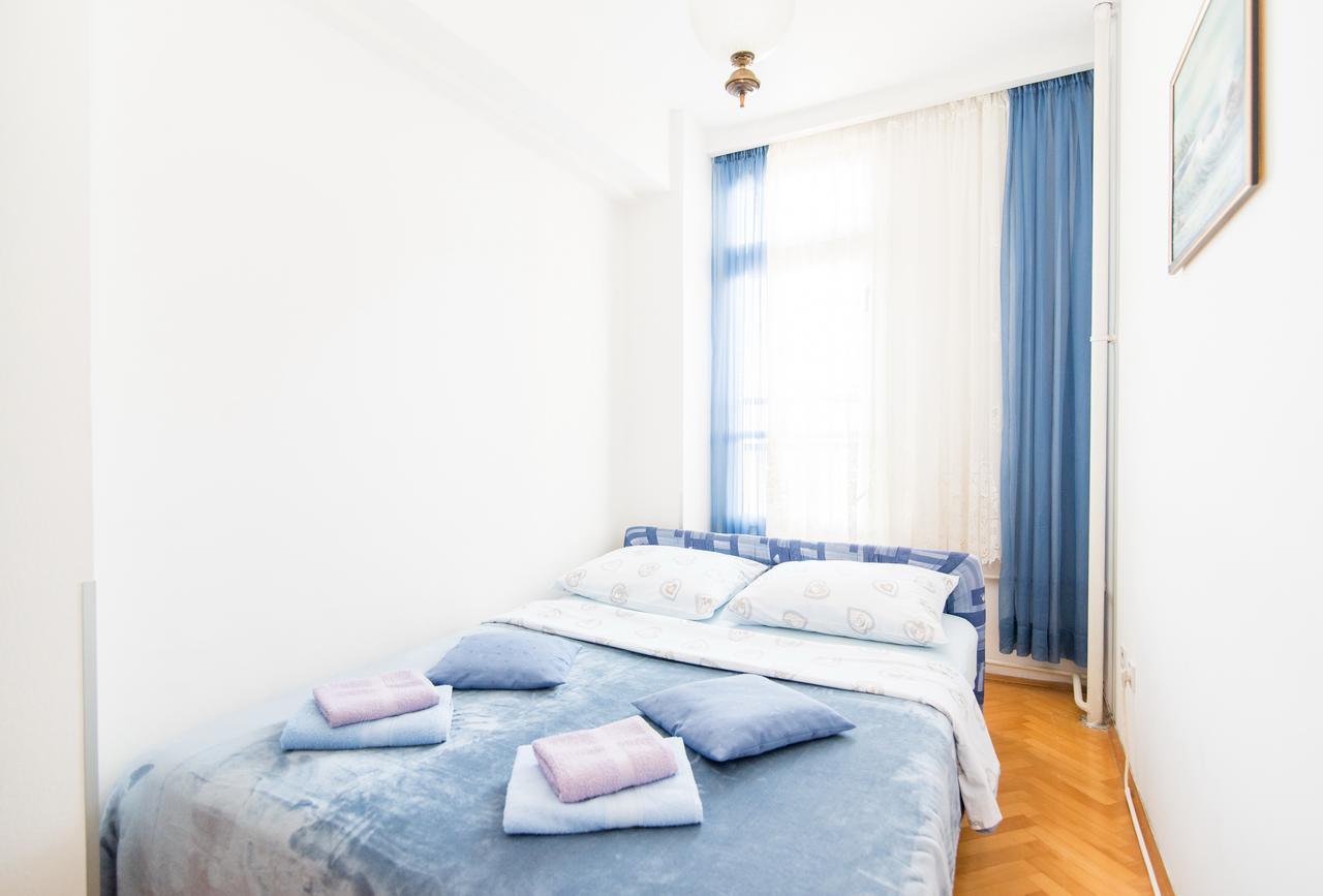 Apartment Iris สปลิท ภายนอก รูปภาพ